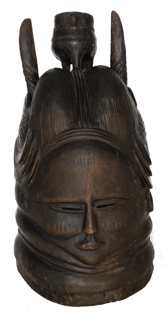 front view of the 17 512 Mende Bundu mask
