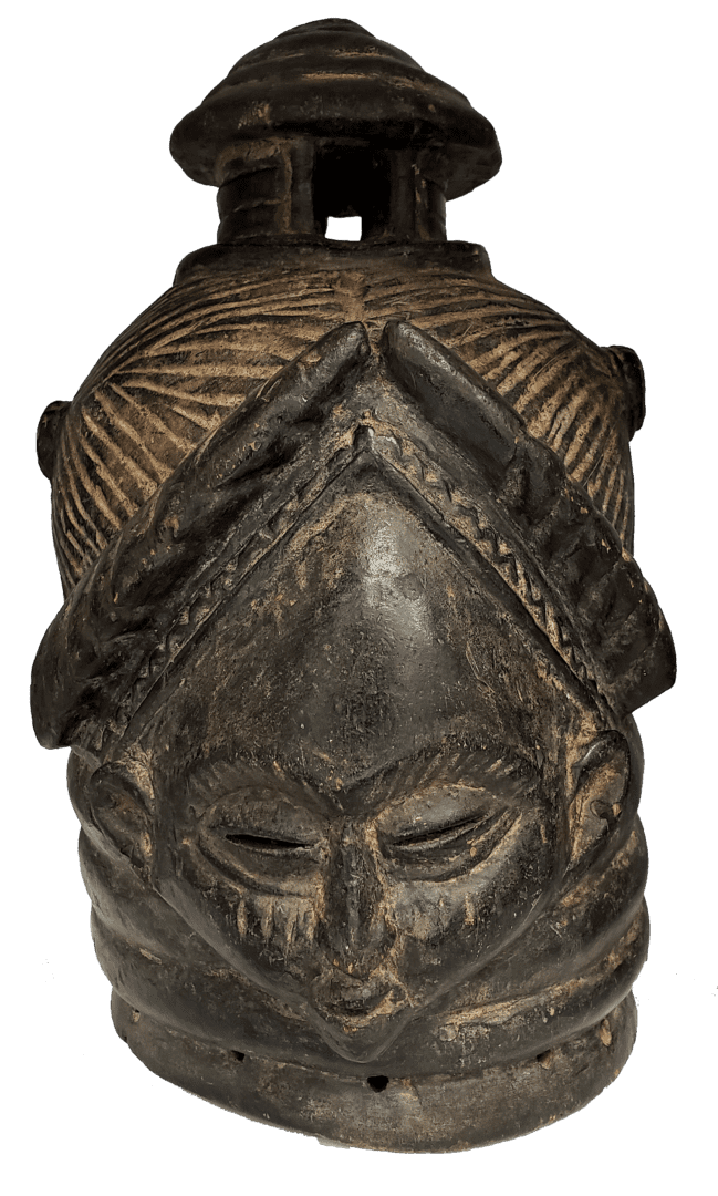 front view of the 17 522 Mende Bundu mask